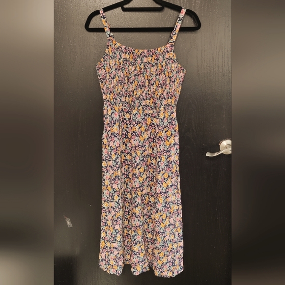 Old Navy Dresses & Skirts - Old Navy Maxi dress